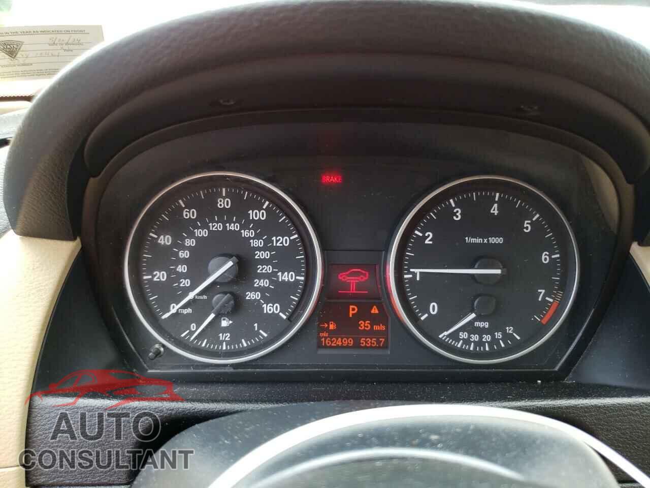 BMW X1 2014 - WBAVL1C52EVY18461