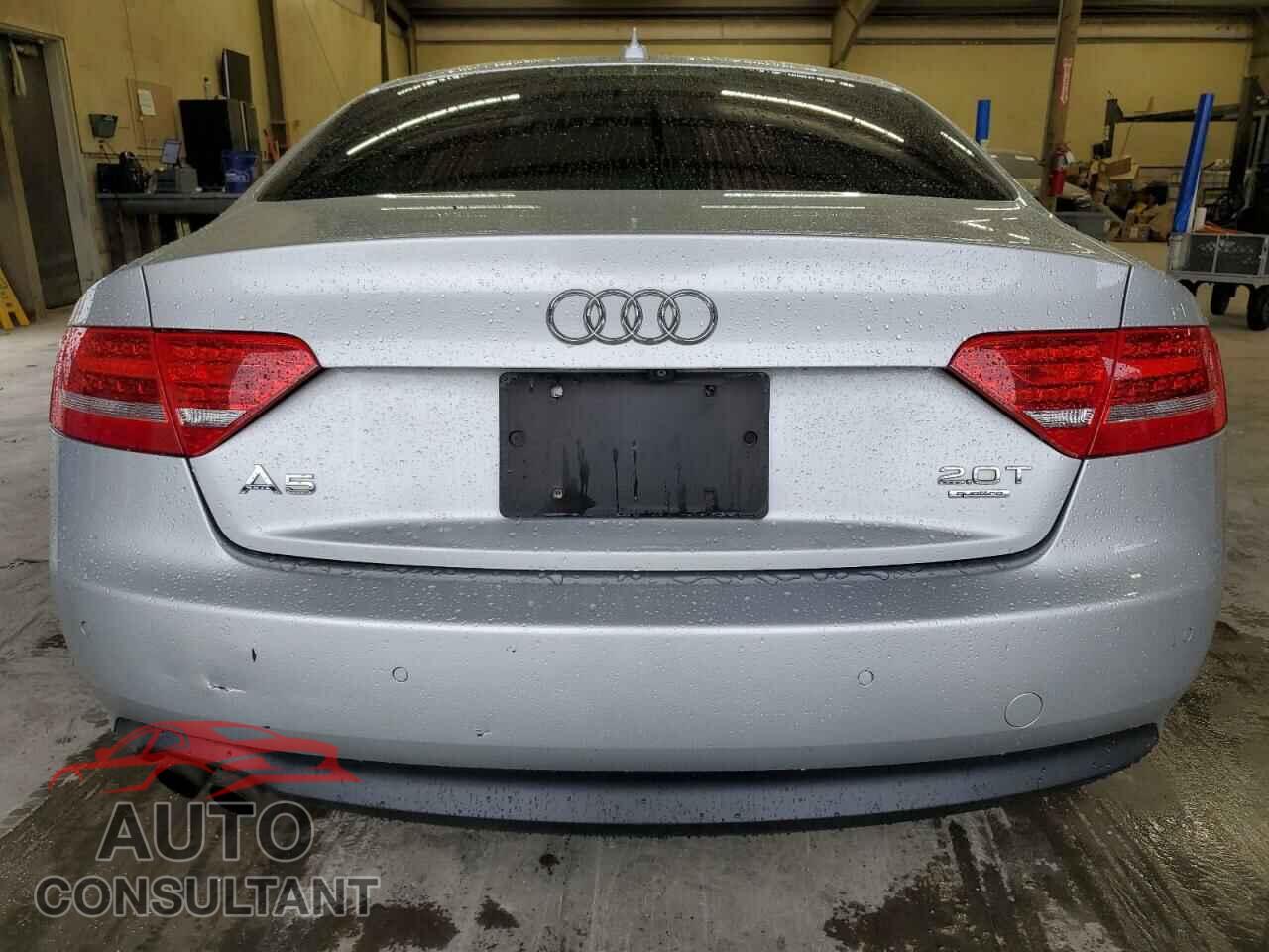 AUDI A5 2010 - WAULFAFR0AA074938