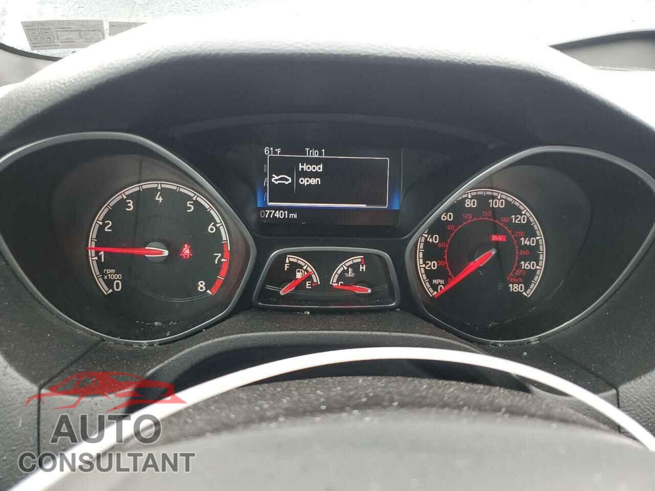 FORD FOCUS 2015 - 1FADP3L97FL334144