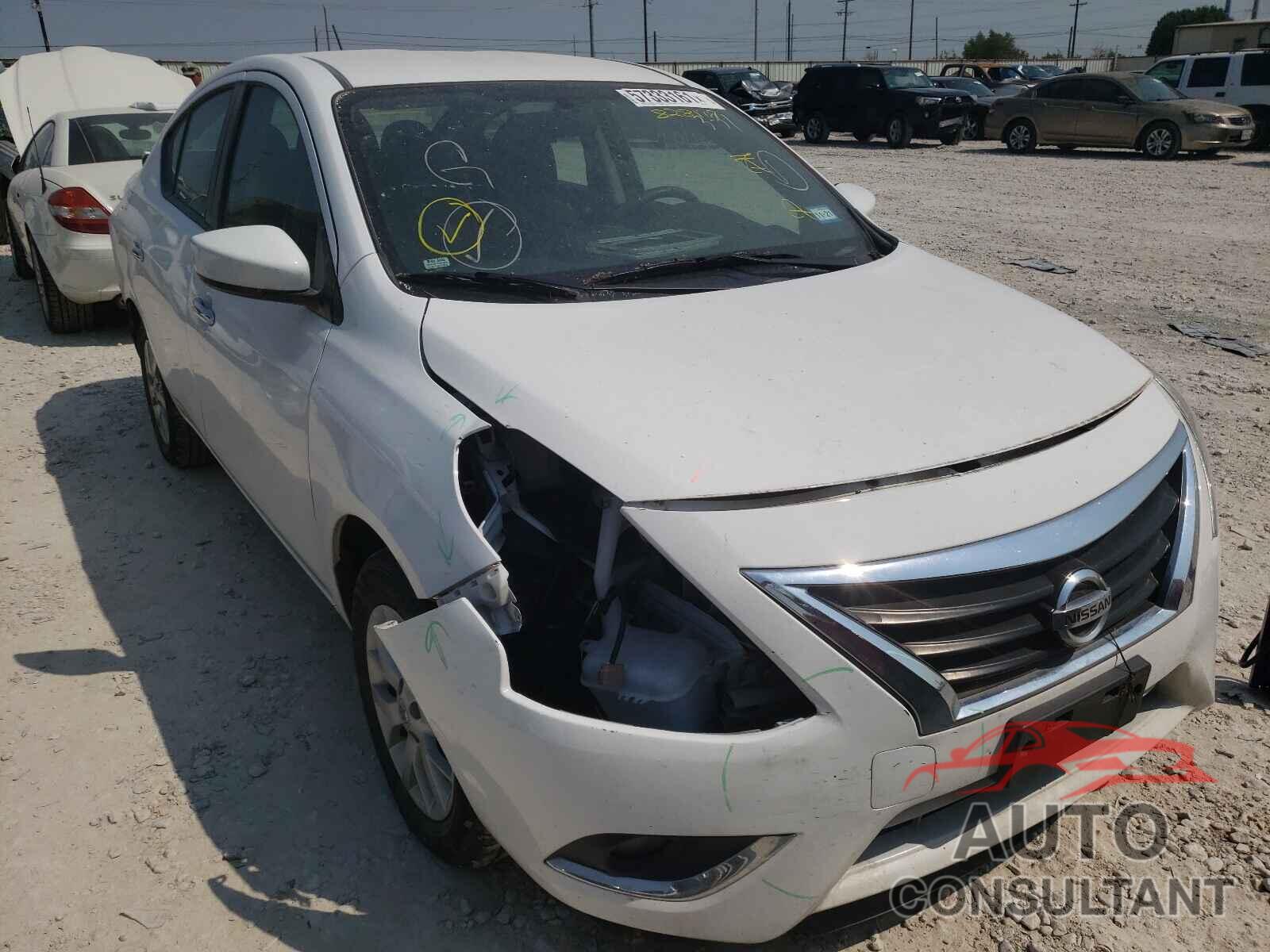 NISSAN VERSA 2019 - 3N1CN7AP8KL828177