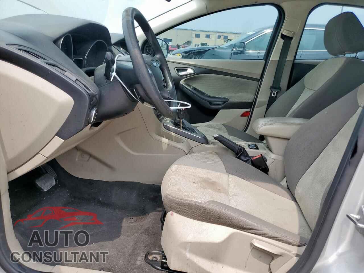 FORD FOCUS 2014 - 1FADP3F25EL207793