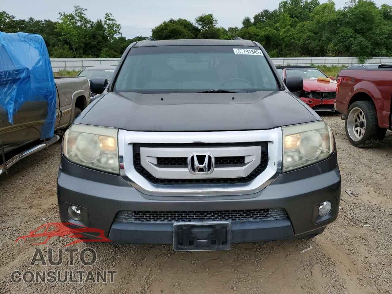 HONDA PILOT 2011 - 5FNYF3H71BB022968