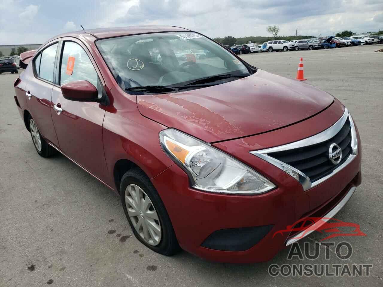 NISSAN VERSA 2018 - 3N1CN7AP4JL817370