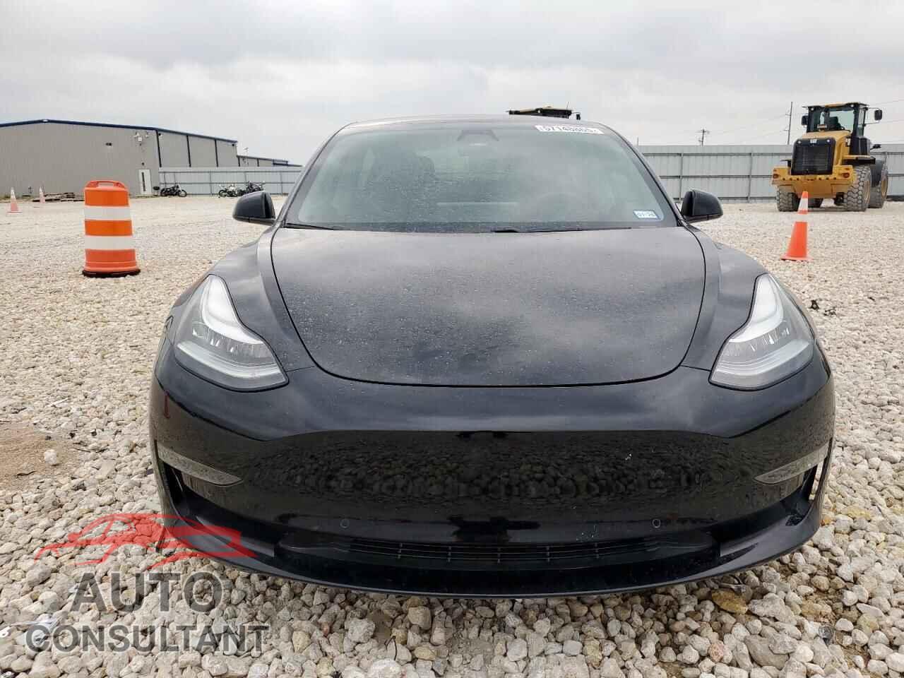 TESLA MODEL 3 2018 - 5YJ3E1EA6JF023680