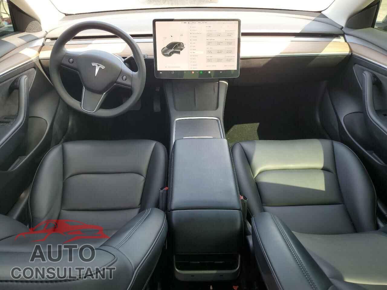TESLA MODEL 3 2021 - 5YJ3E1EA2MF065803