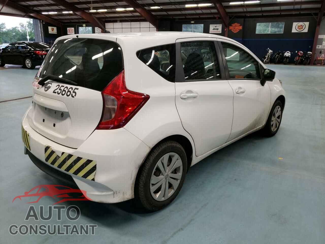 NISSAN VERSA 2017 - 3N1CE2CP1HL358079
