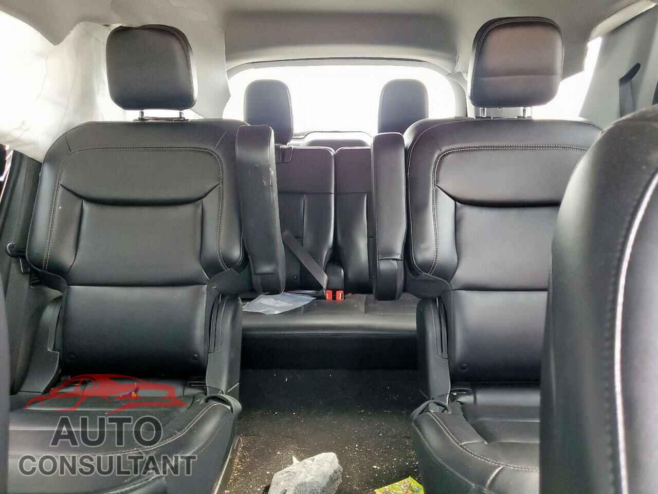 FORD EXPLORER 2023 - 1FMSK7DH9PGB08643