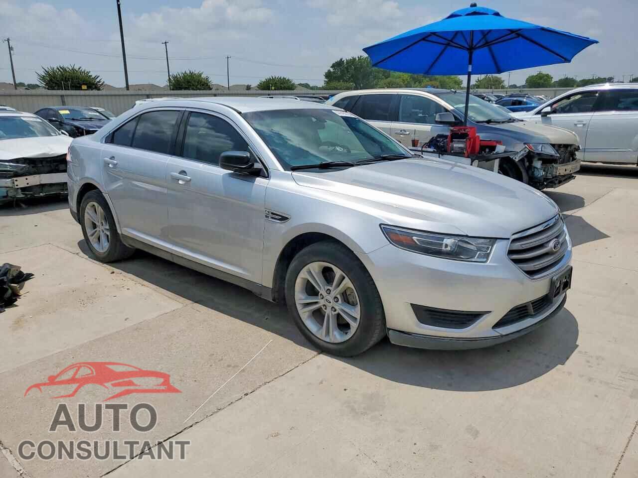 FORD TAURUS 2016 - 1FAHP2D82GG129259