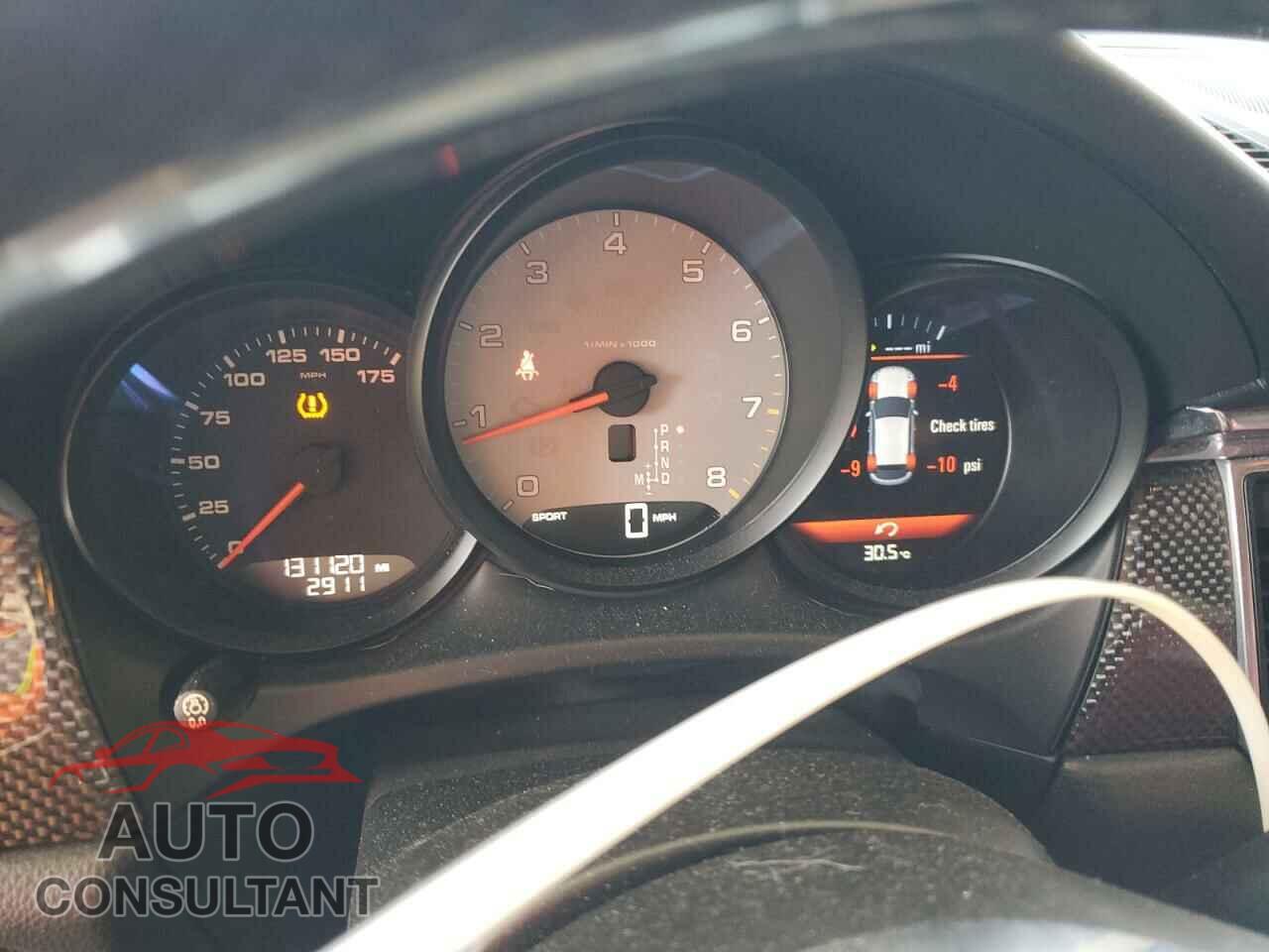 PORSCHE MACAN 2015 - WP1AB2A53FLB69858