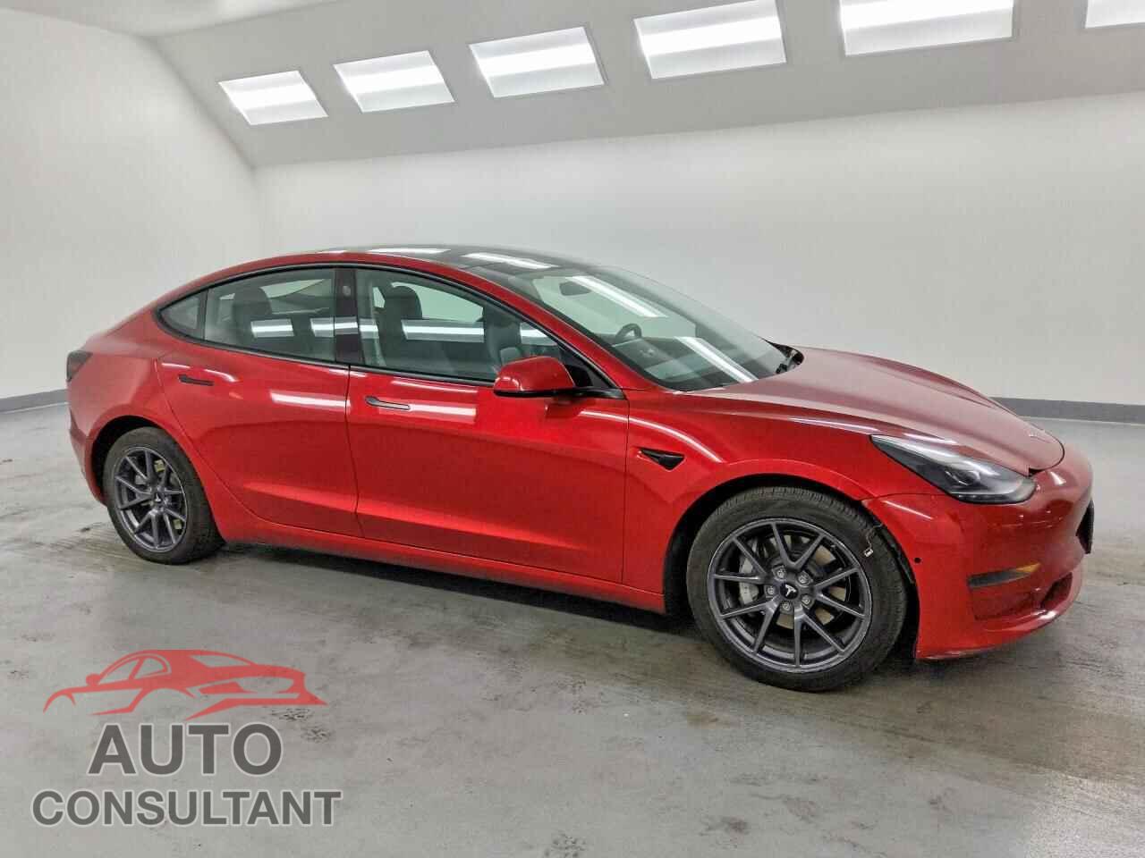 TESLA MODEL 3 2022 - 5YJ3E1EA4NF289317