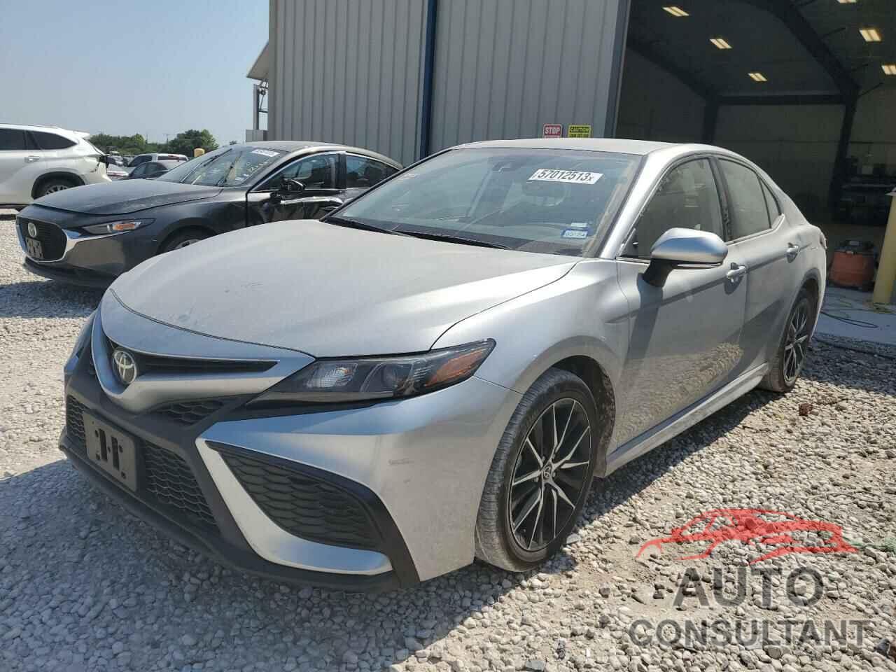 TOYOTA CAMRY 2022 - 4T1G11AK1NU701725