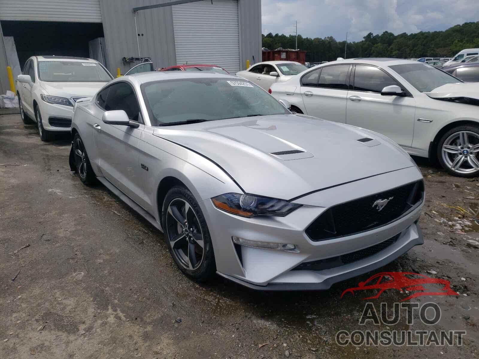 FORD MUSTANG 2018 - 1FA6P8CF5J5179277