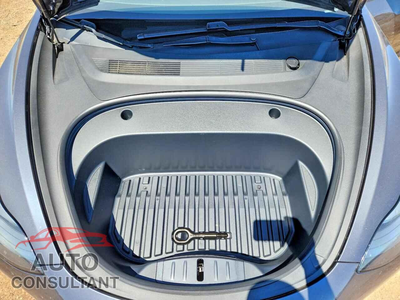 TESLA MODEL 3 2021 - 5YJ3E1EB7MF015259