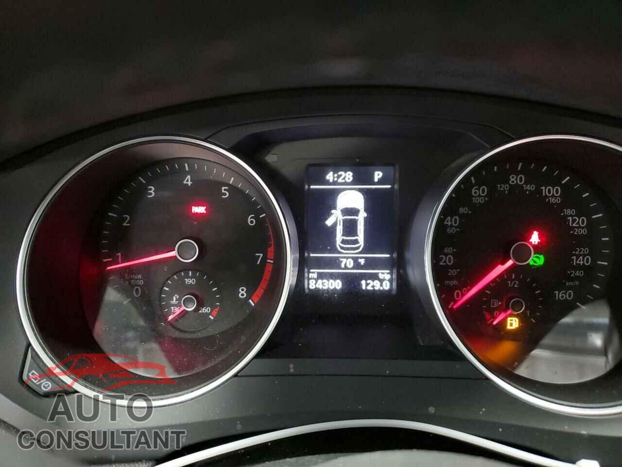 VOLKSWAGEN JETTA 2017 - 3VWDB7AJ4HM239505