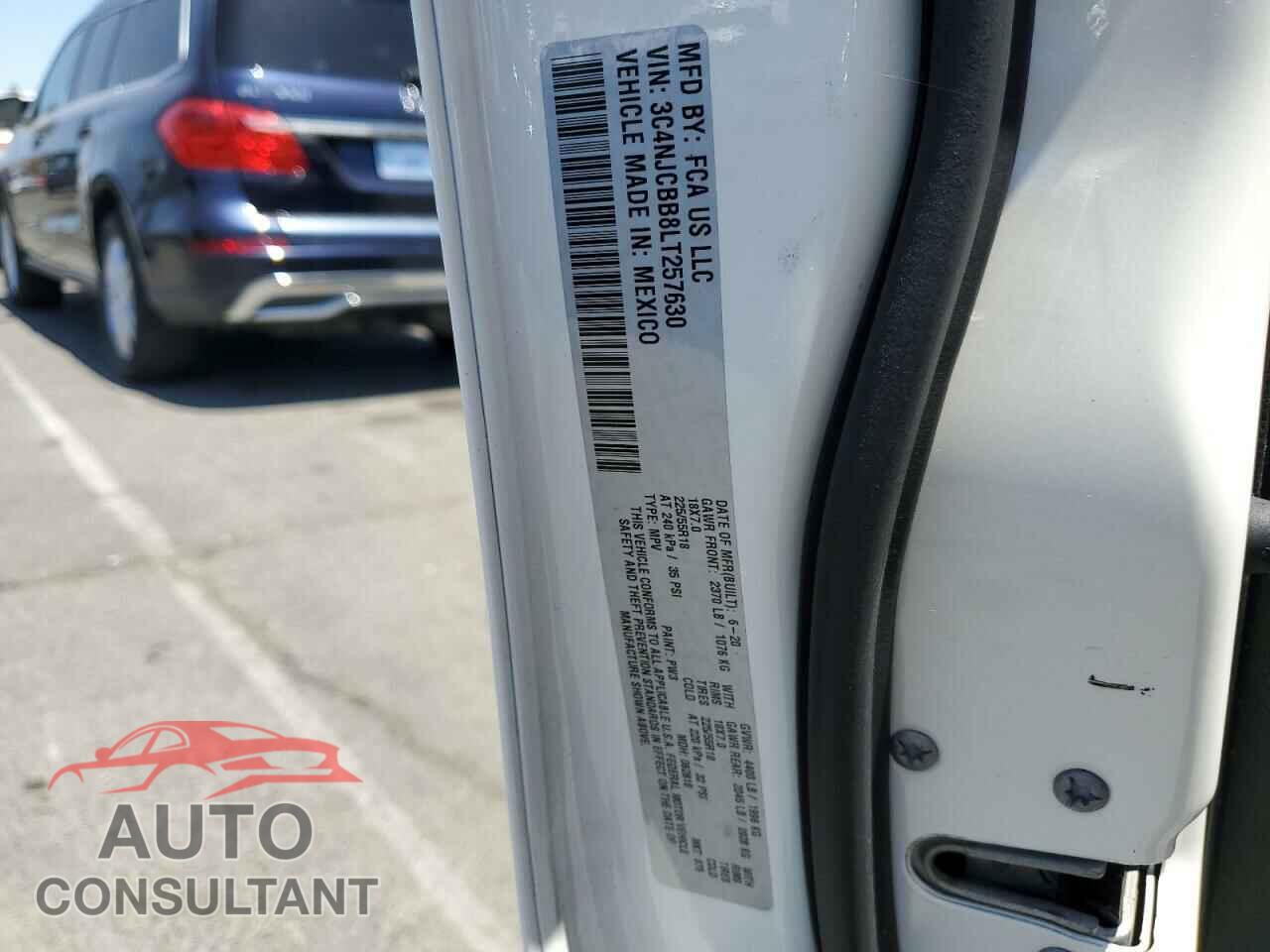 JEEP COMPASS 2020 - 3C4NJCBB8LT257630