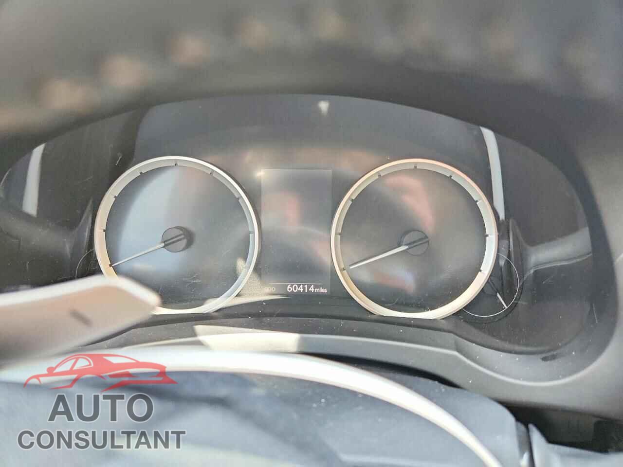 LEXUS IS 2014 - JTHCF1D22E5015234
