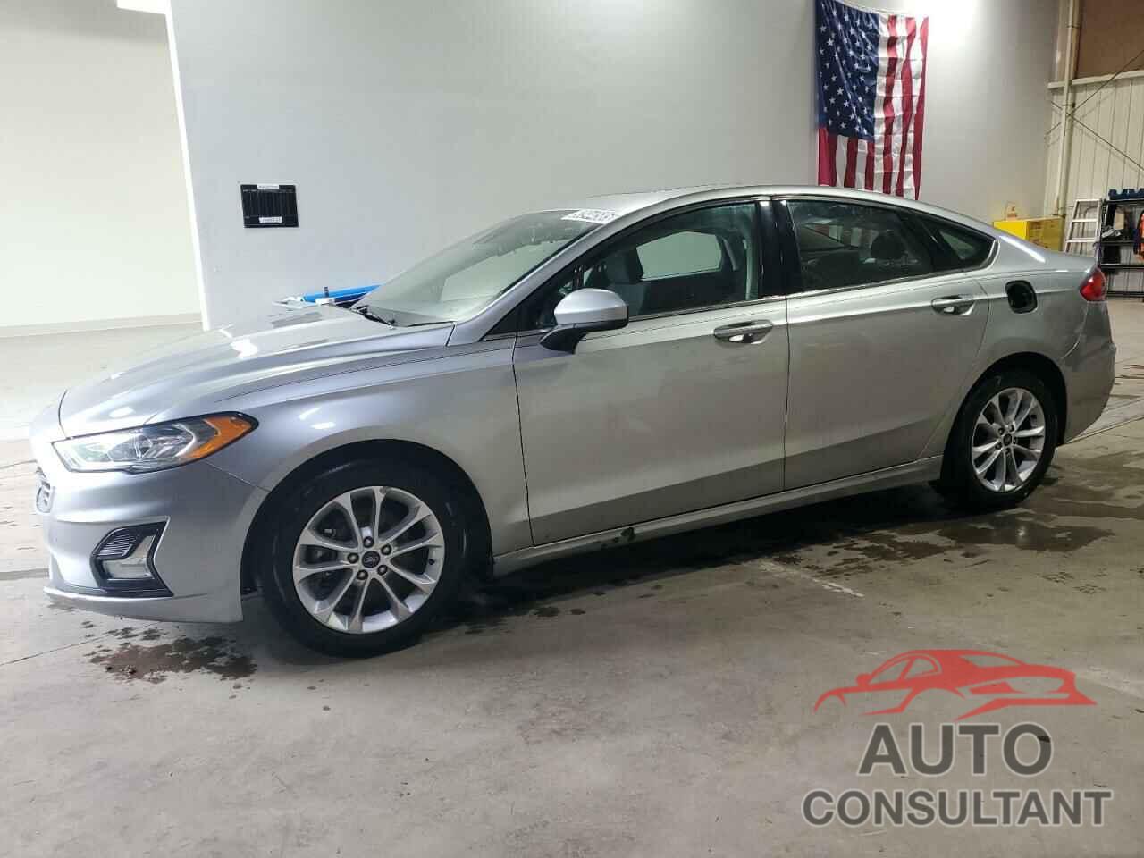 FORD FUSION 2020 - 3FA6P0HD5LR107388