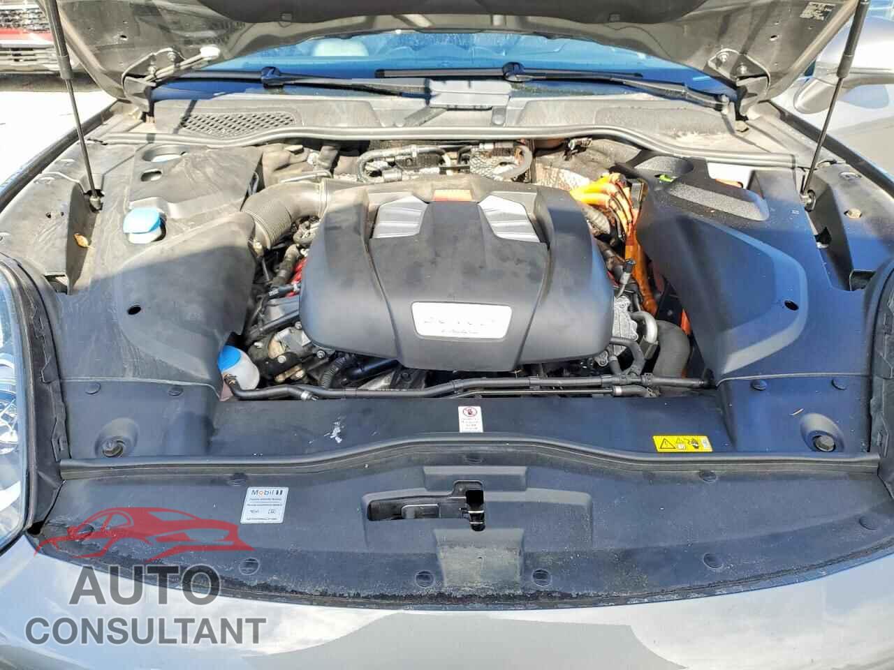 PORSCHE CAYENNE 2016 - WP1AE2A21GLA17348