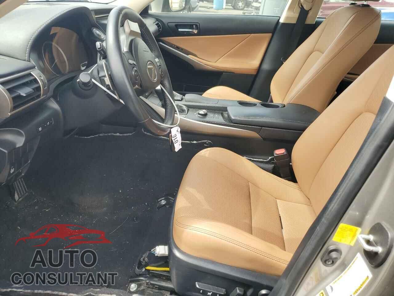 LEXUS IS 2015 - JTHCF1D23F5020136