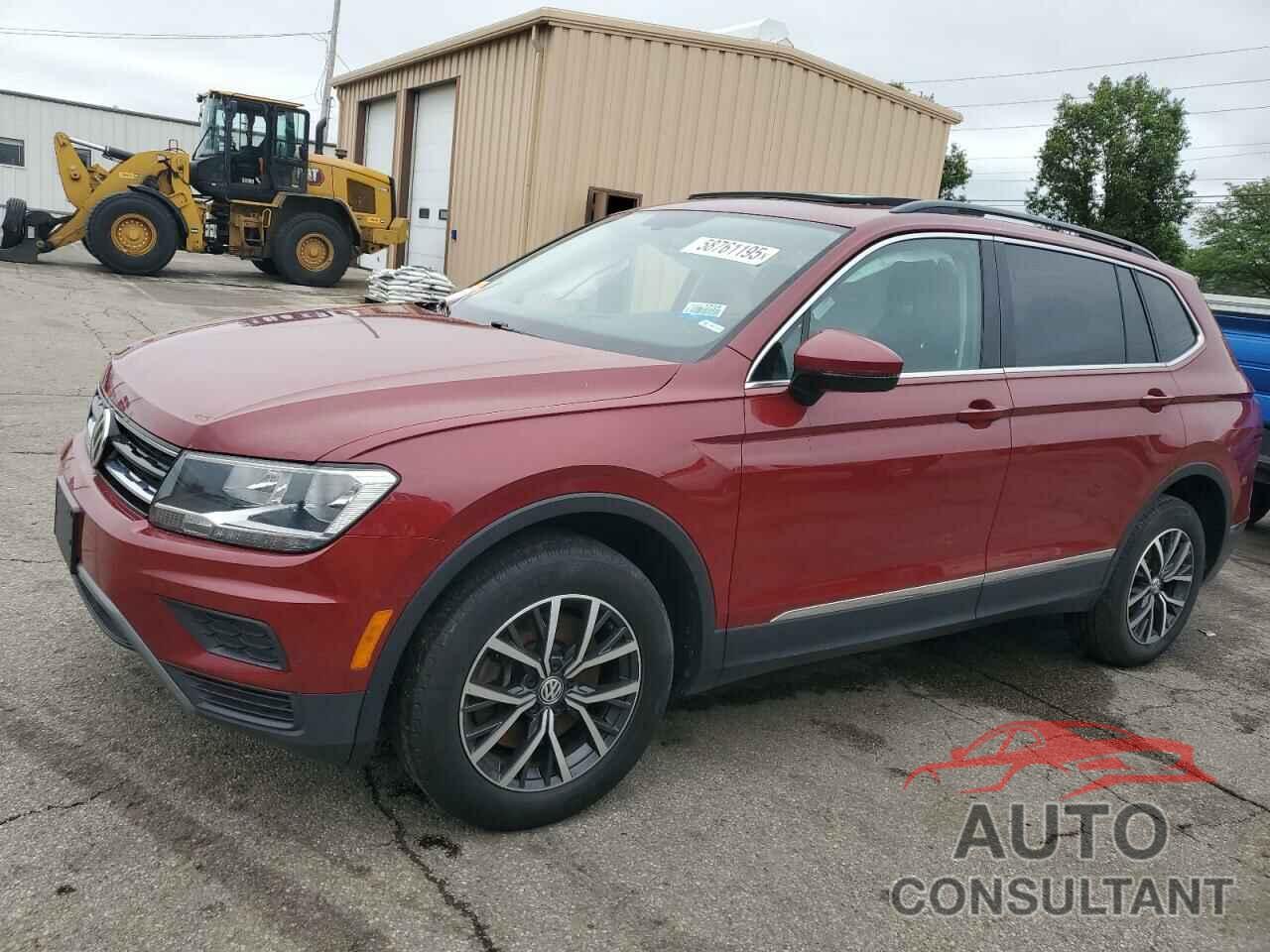 VOLKSWAGEN TIGUAN 2018 - 3VV2B7AX2JM218562