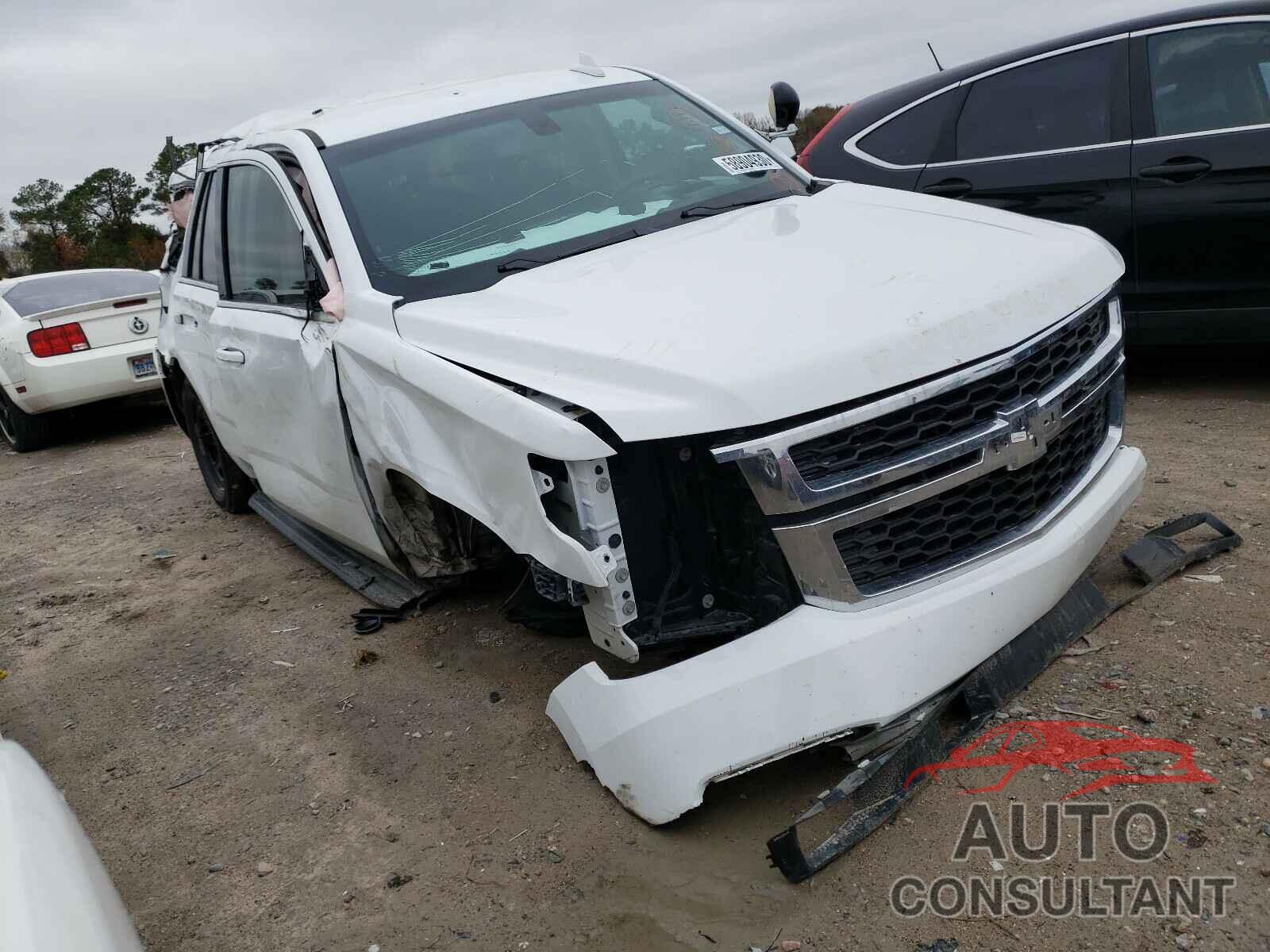 CHEVROLET TAHOE 2018 - 1GNLCDEC8JR159450