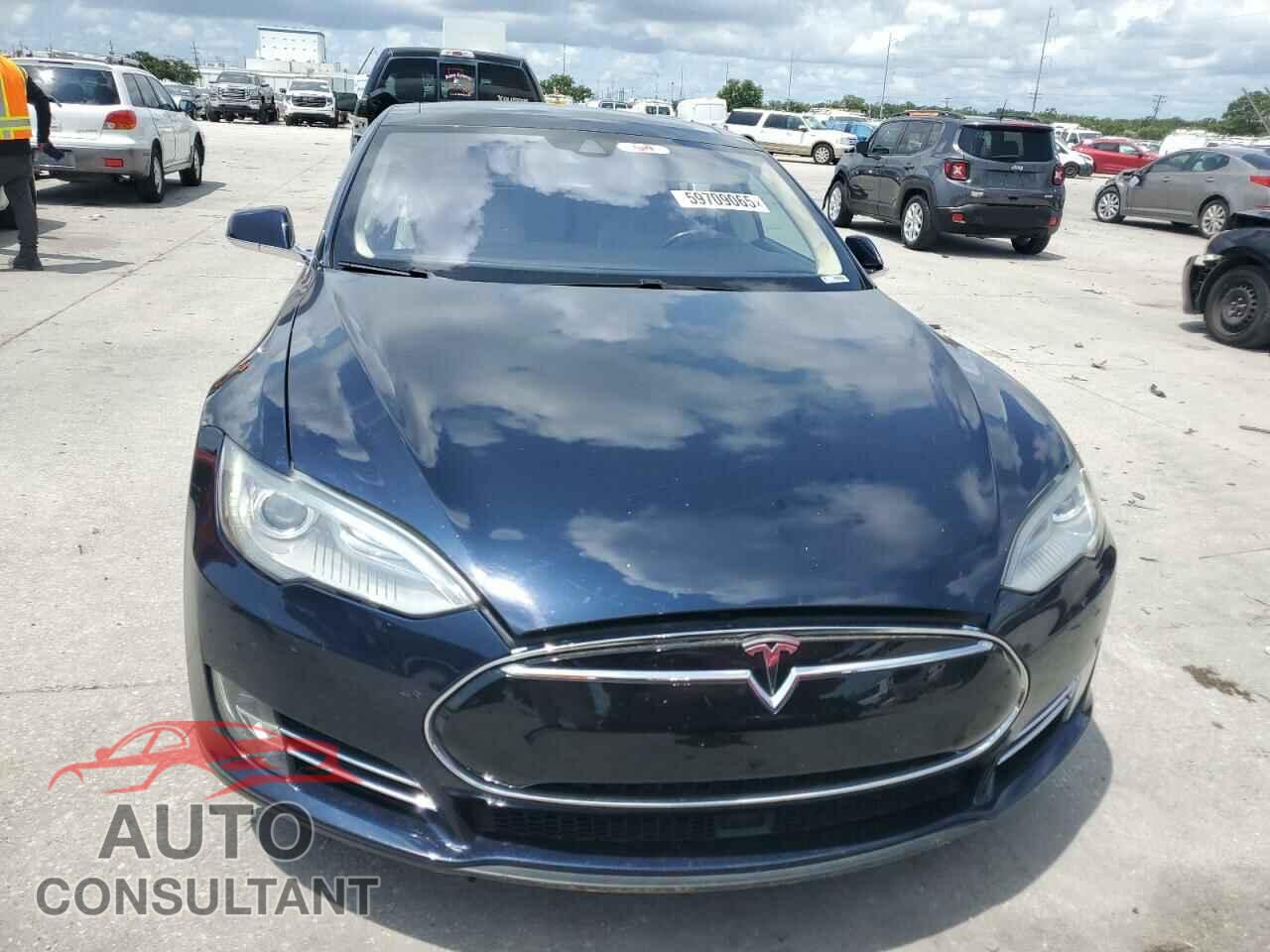 TESLA MODEL S 2014 - 5YJSA1H12EFP61355