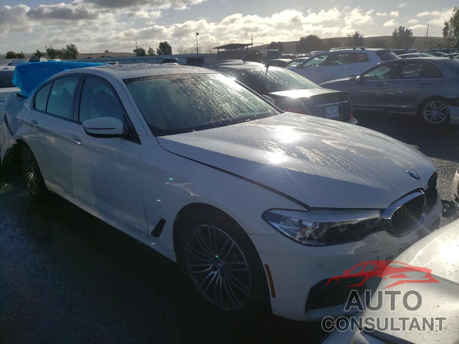 BMW 5 SERIES 2018 - WBAJA9C52JB252011