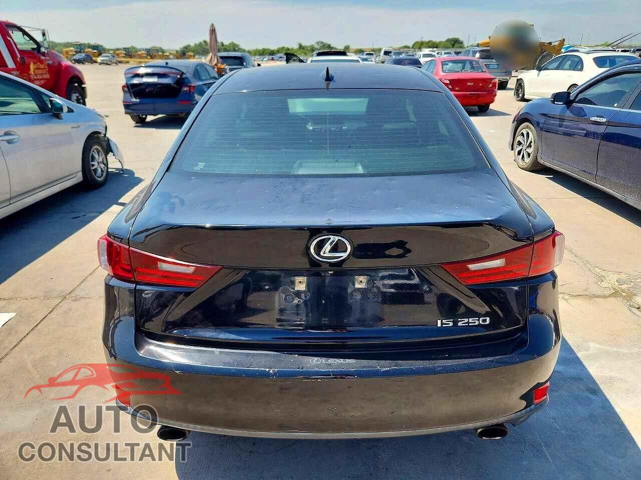 LEXUS IS 2014 - JTHBF1D21E5034286
