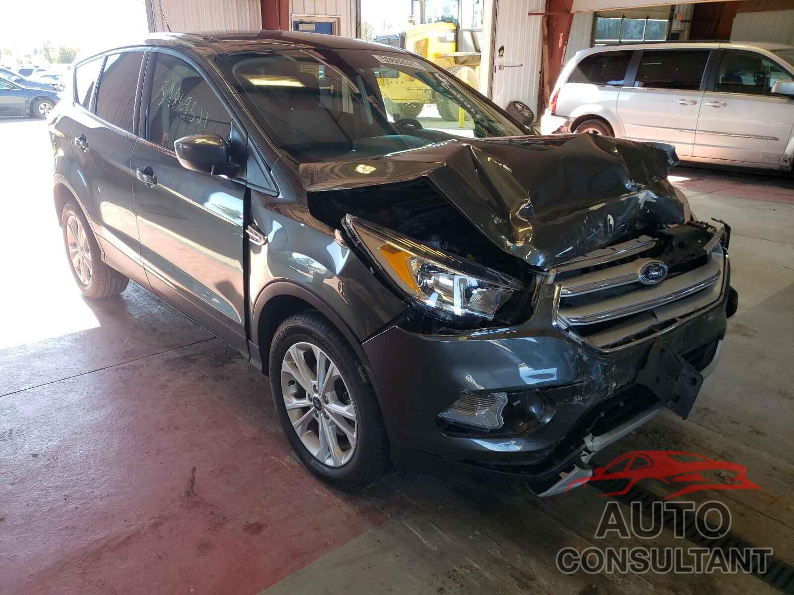 FORD ESCAPE 2019 - 1FMCU0GD1KUA14247
