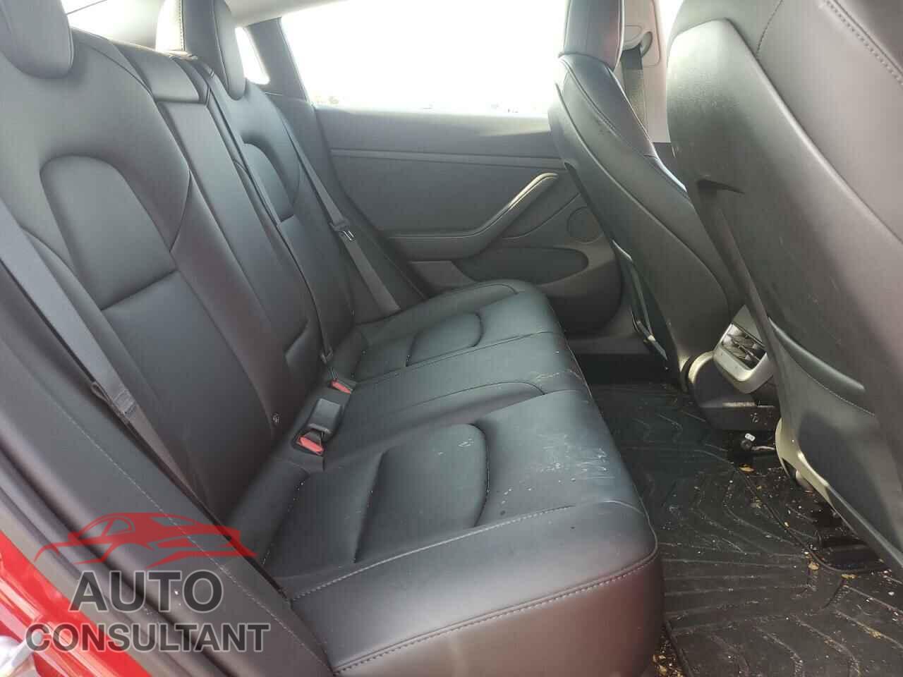 TESLA MODEL 3 2021 - 5YJ3E1EA5MF029362