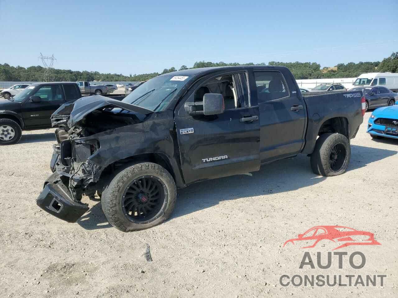 TOYOTA TUNDRA 2016 - 5TFDY5F18GX558963