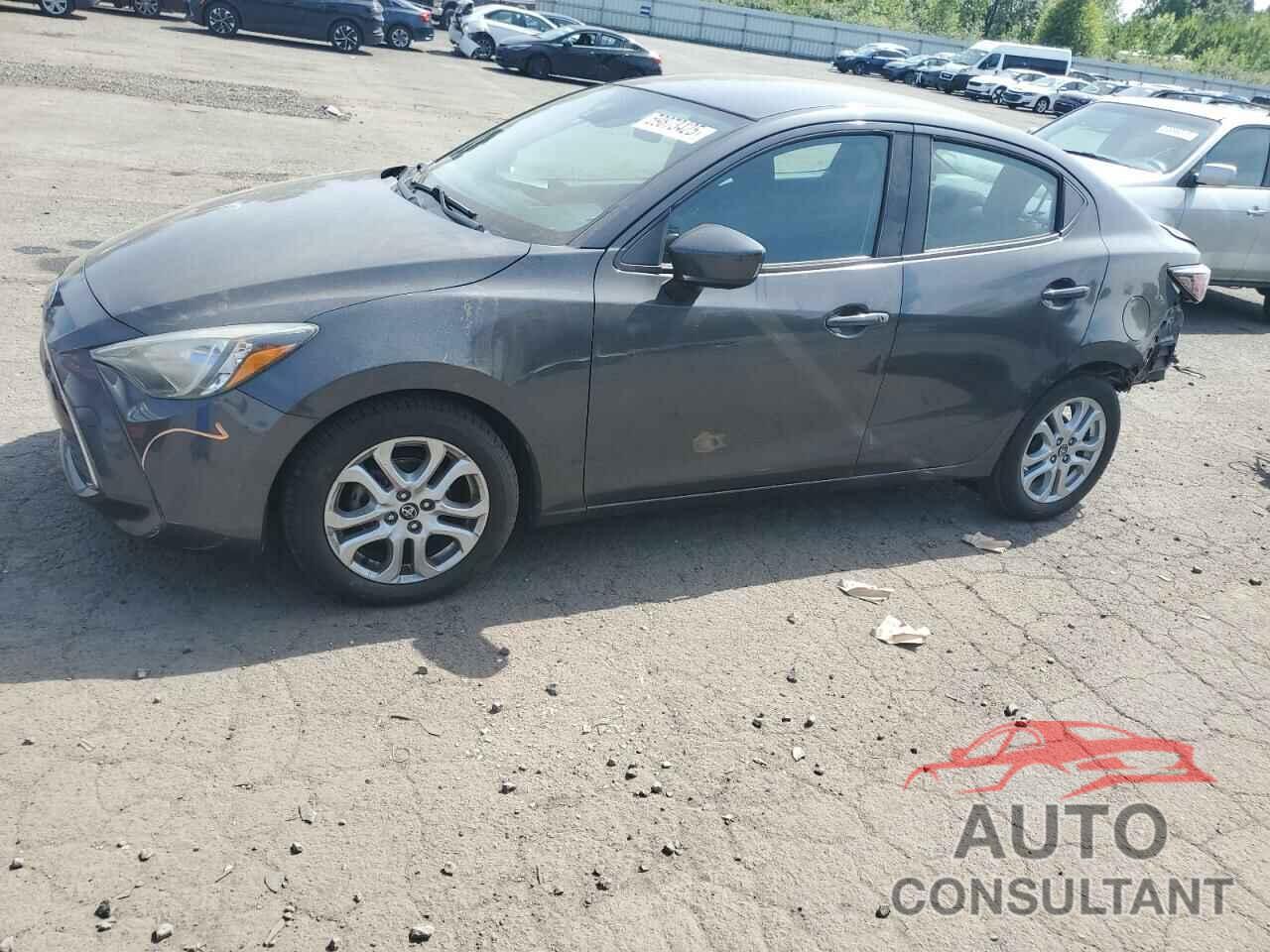 TOYOTA YARIS 2018 - 3MYDLBYV5JY313879