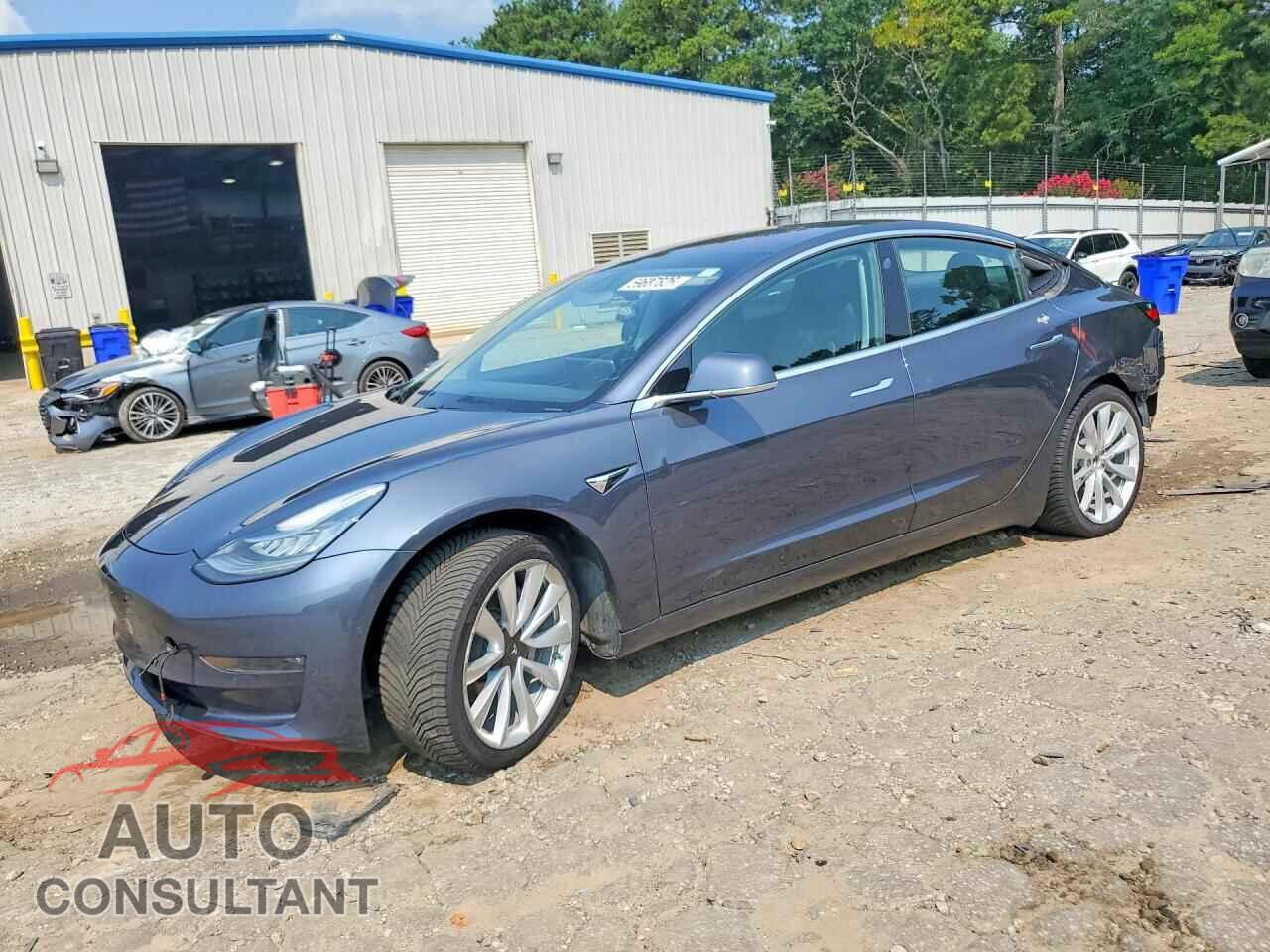TESLA MODEL 3 2018 - 5YJ3E1EA4JF024178