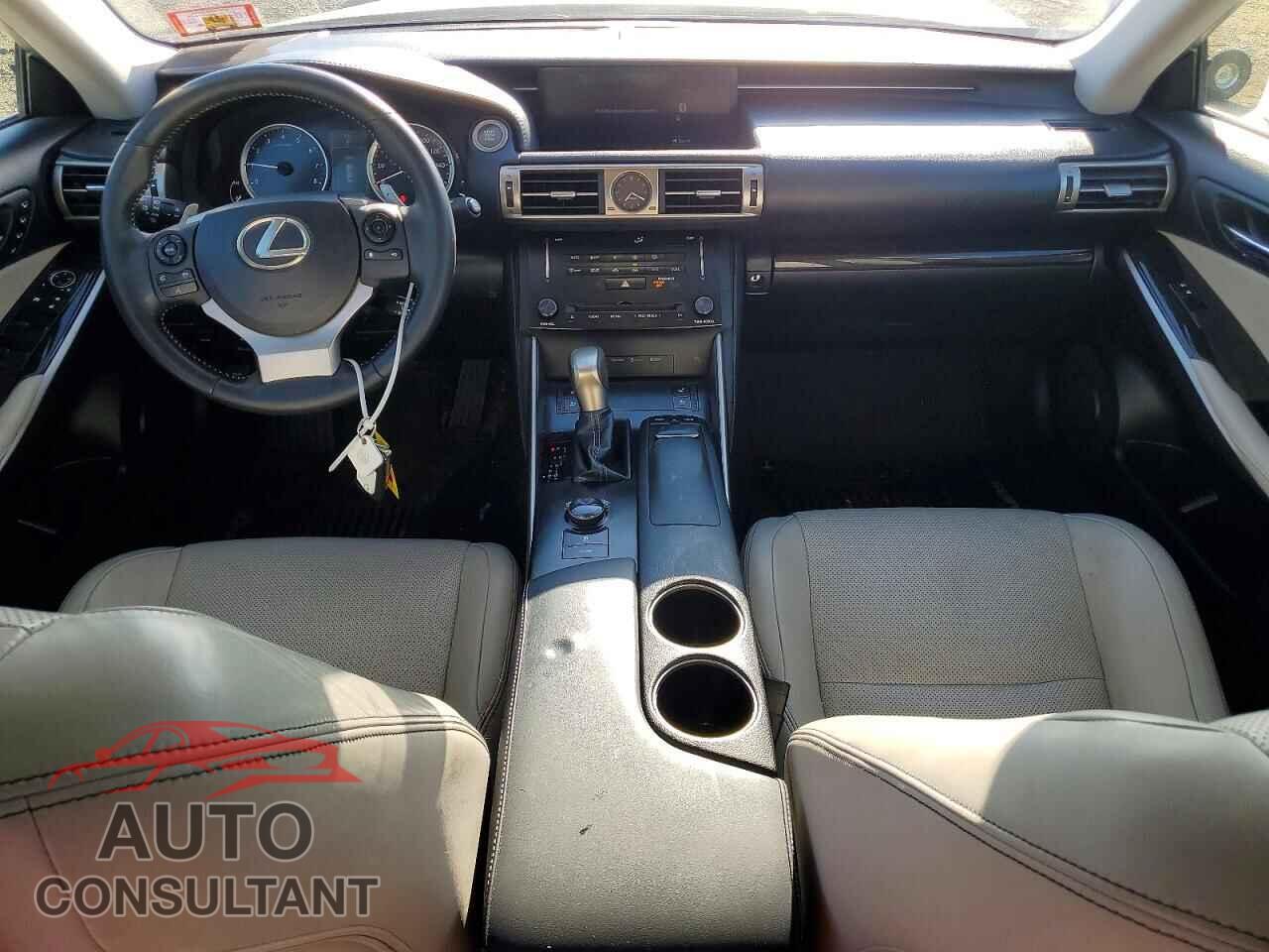 LEXUS IS 2014 - JTHCF1D25E5003577