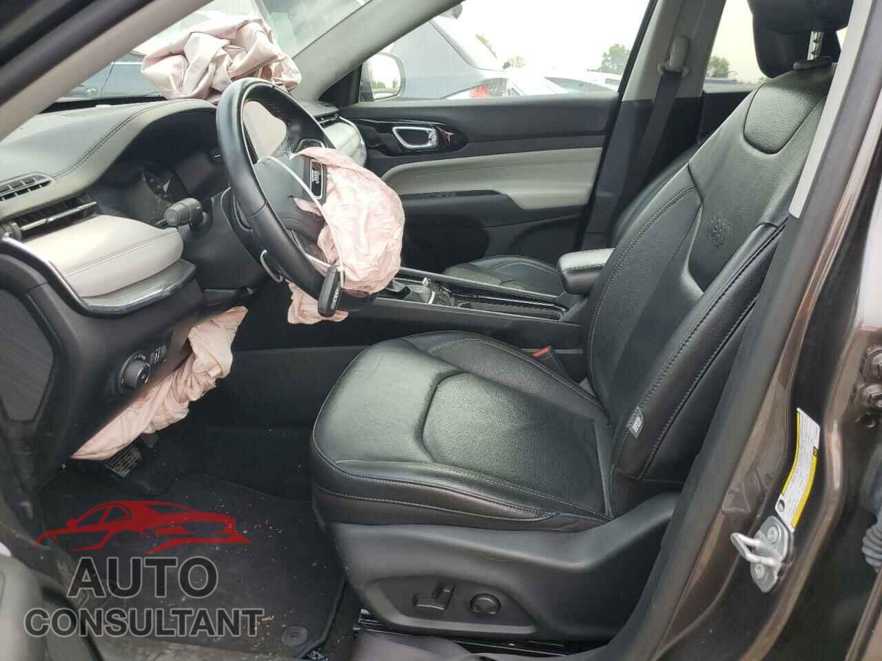 JEEP COMPASS 2022 - 3C4NJDCB2NT130380