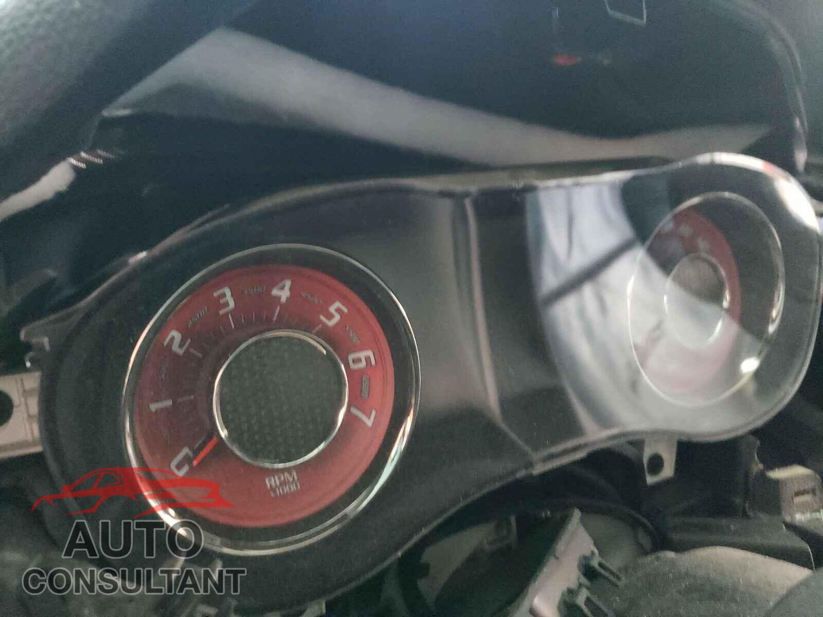 DODGE CHALLENGER 2016 - 2C3CDZC90GH130516