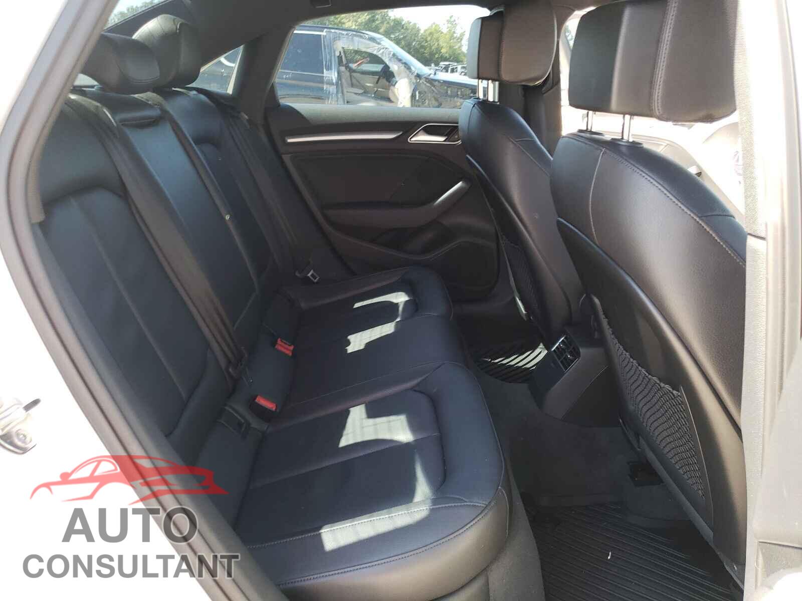 AUDI A3 2017 - WAUAUGFF7H1027521