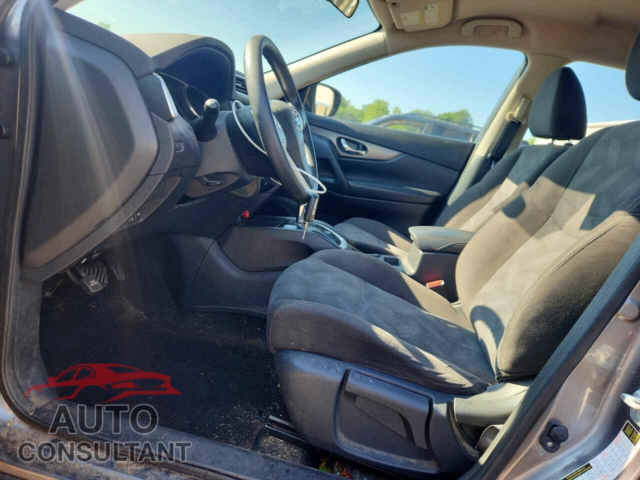 NISSAN ROGUE 2016 - KNMAT2MV3GP649063