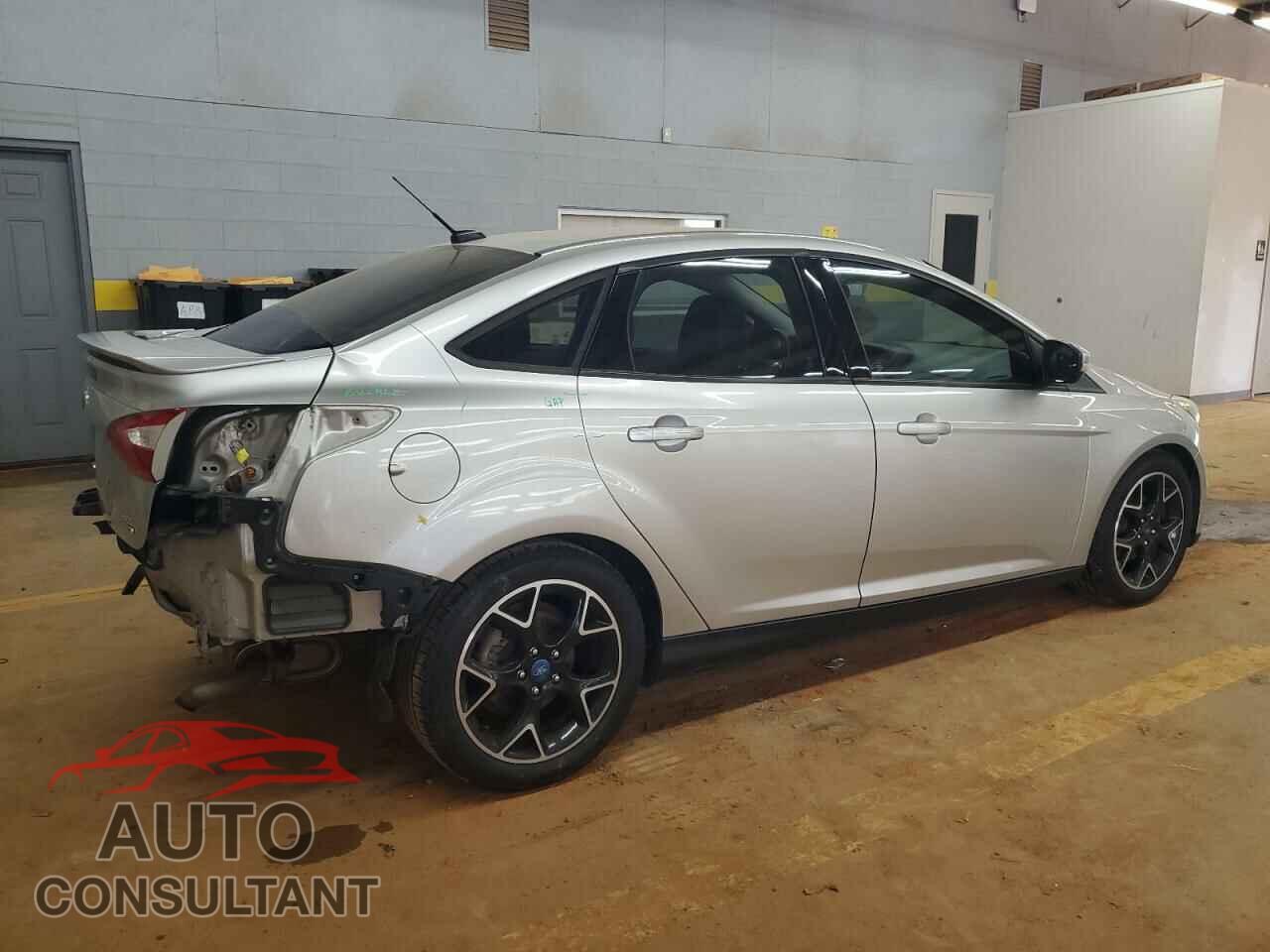 FORD FOCUS 2014 - 1FADP3F23EL167522