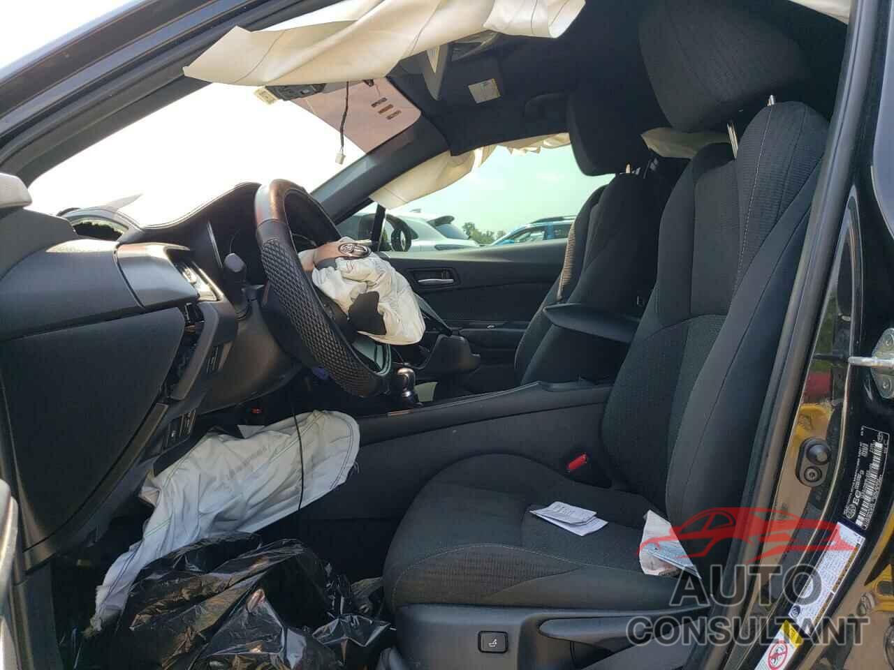 TOYOTA C-HR 2018 - NMTKHMBX3JR064226