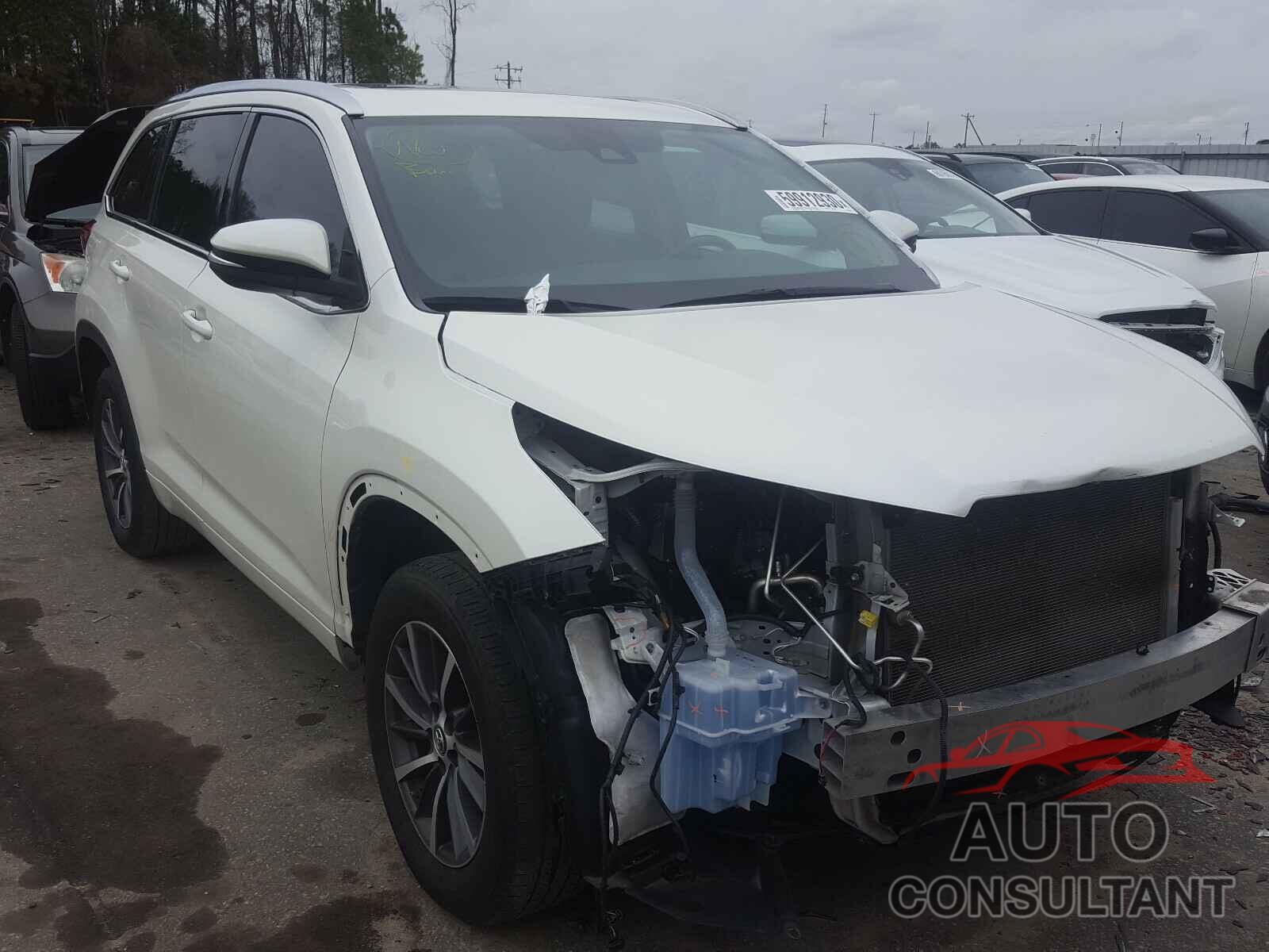 TOYOTA HIGHLANDER 2018 - 5TDKZRFH9JS540347