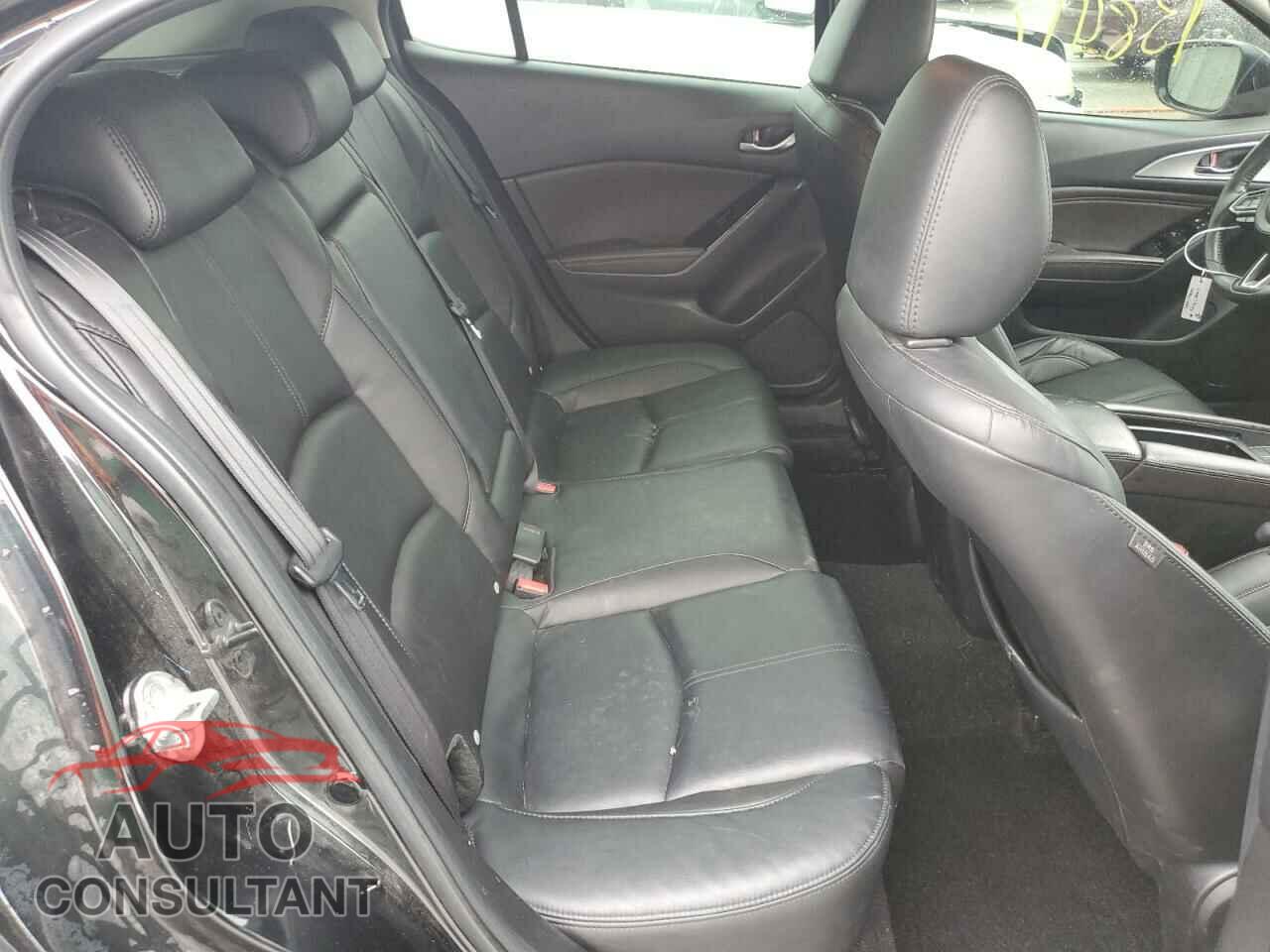 MAZDA 3 2017 - 3MZBN1L75HM106880