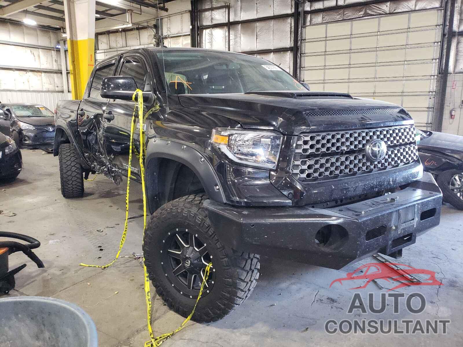 TOYOTA TUNDRA 2019 - 5TFDY5F14KX799430