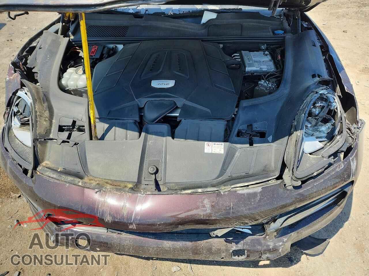 PORSCHE CAYENNE 2019 - WP1AA2AY4KDA04368
