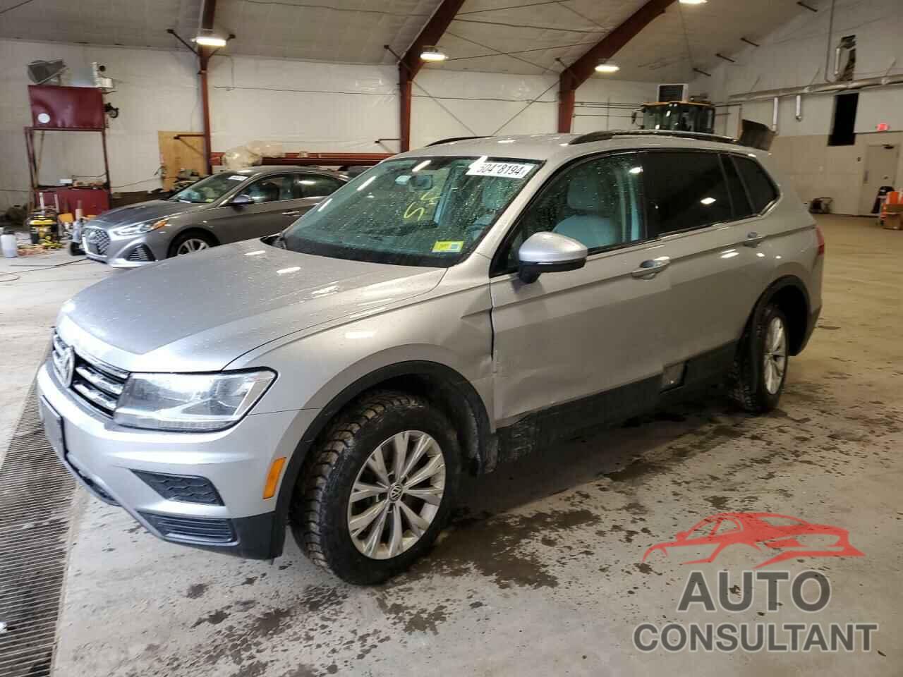 VOLKSWAGEN TIGUAN 2019 - 3VV0B7AXXKM098194