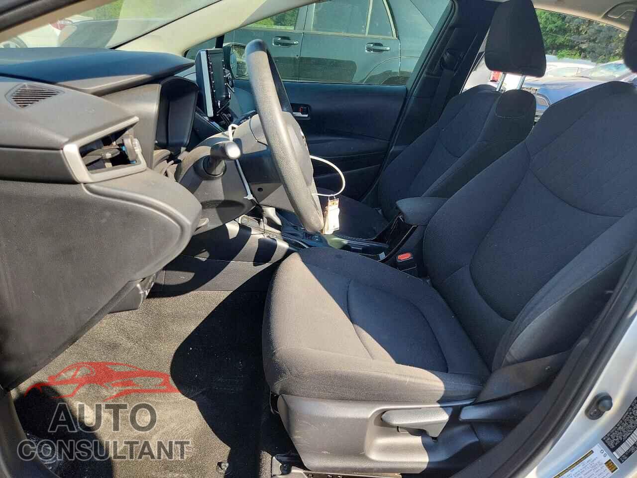 TOYOTA COROLLA 2021 - JTDVPMAE3MJ133130