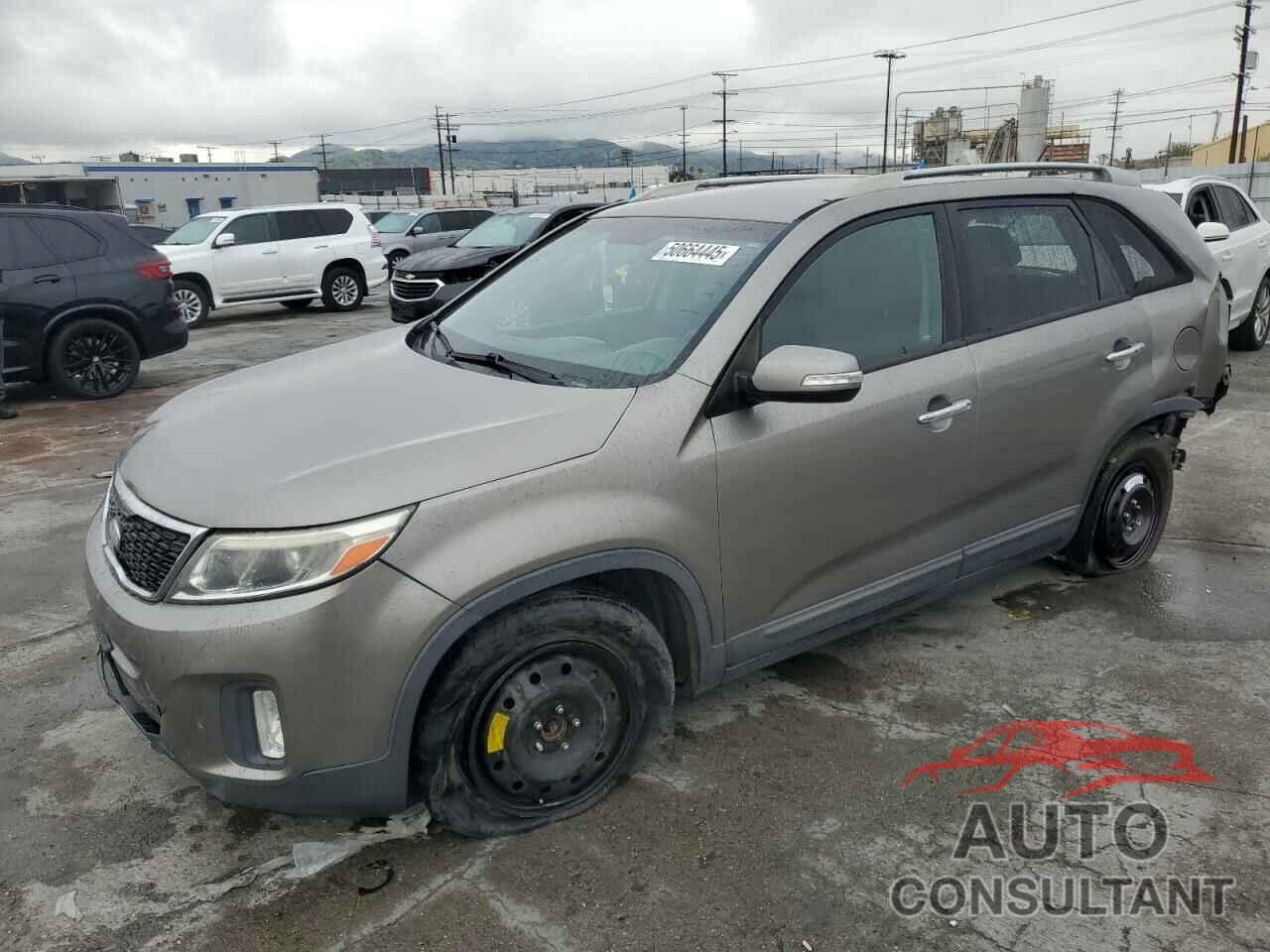KIA SORENTO 2015 - 5XYKT4A63FG626526