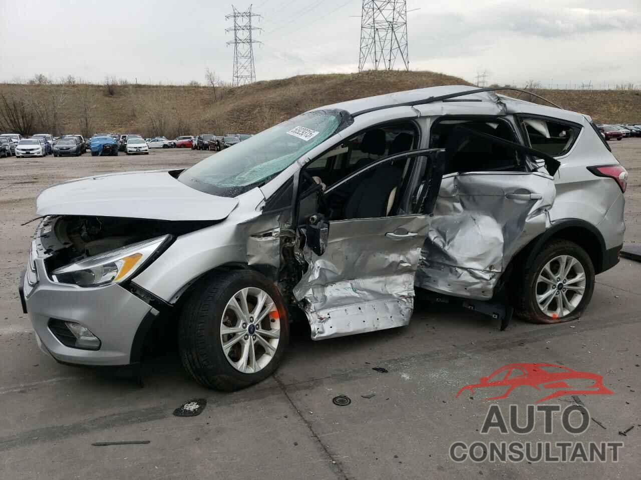 FORD ESCAPE 2017 - 1FMCU9G97HUB66820