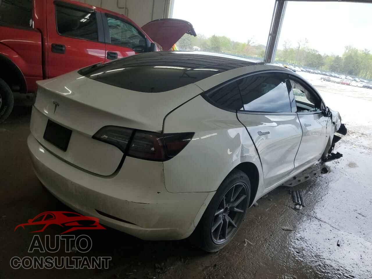 TESLA MODEL 3 2021 - 5YJ3E1EA0MF913273