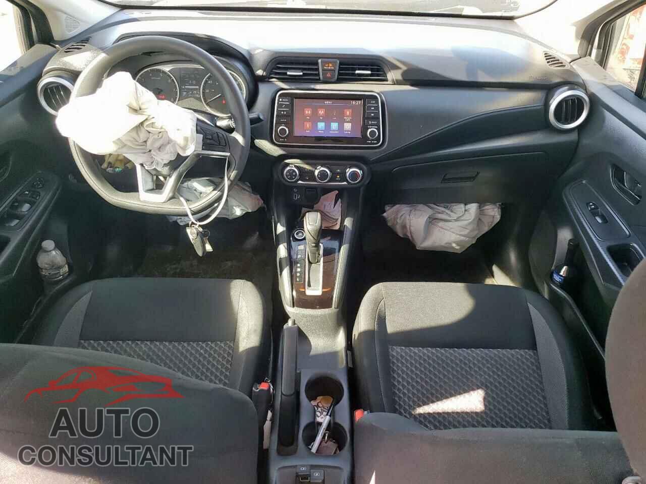 NISSAN VERSA 2020 - 3N1CN8DV4LL897403